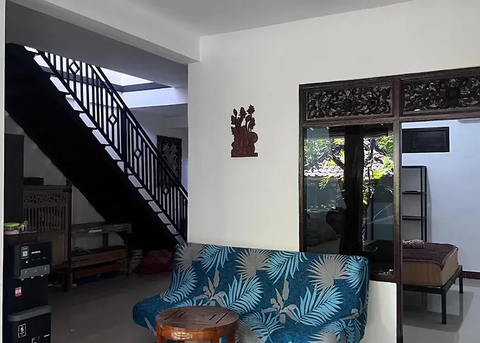Mawar Guest house 2*